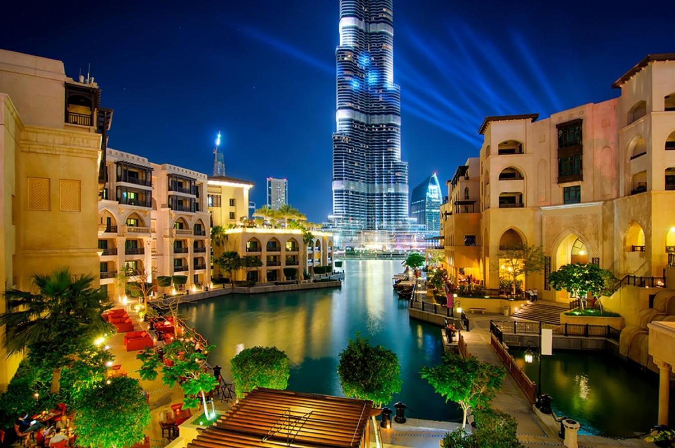 ドバイTrophy 2Br Aladdin Estate W Burj Khalifa Viewアパートメント エクステリア 写真